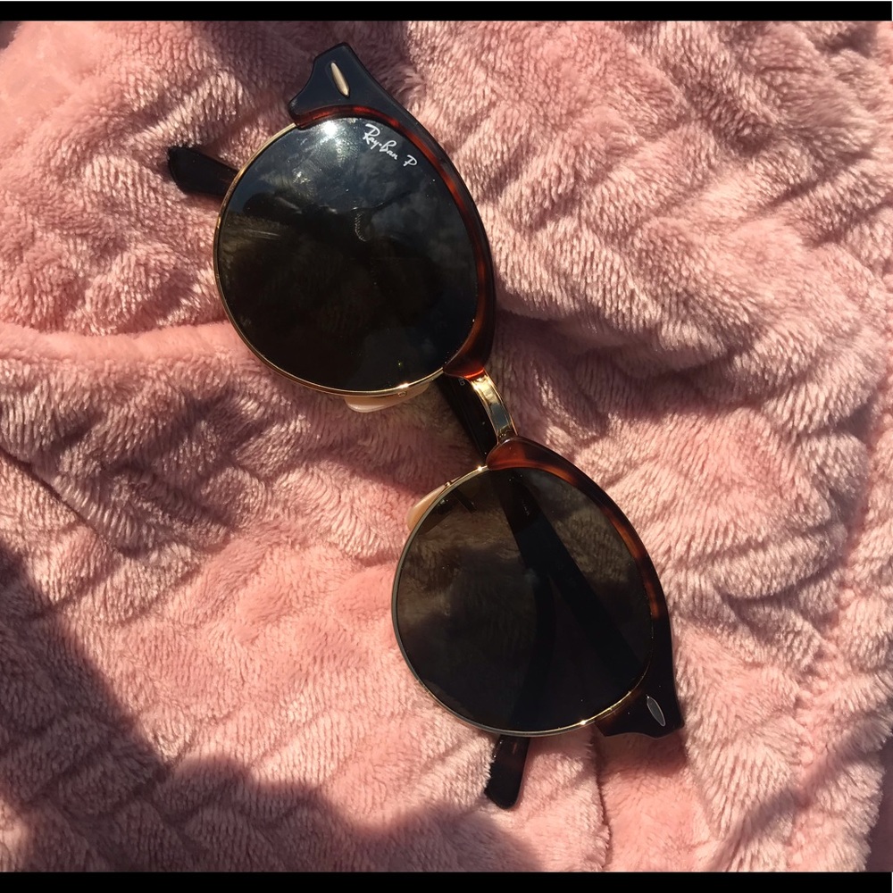 Ray bans 4246